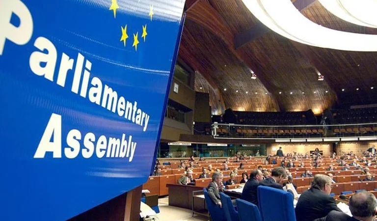 Asambleja Parlamentare e KiE-së zbulon datën tjetër të rëndësishme për Kosovën pas miratimit të propozimit
