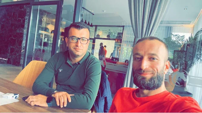“Kom me t’dashtë e ski me u harru sa t’ka bimë tonat n’ket botë”, Ilir Ferati shkruan pas vdekjes tragjike të vëllaut të tij, Triumfit