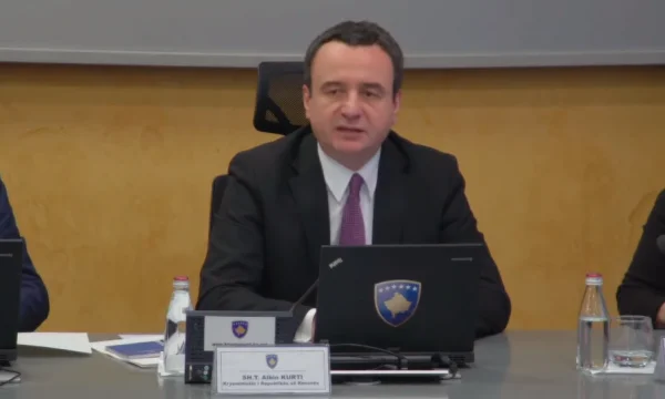 Premtoi 160 çerdhe por i ndërtoi veç 4, Kurti lavdërohet për punën që Qeveria e tij e ka bërë në arsim