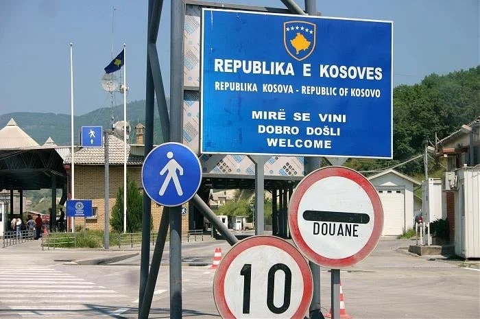 Ndalohet shtetasi i Serbisë te Dheu i Bardhë, kapet me patentë shofer të falsifikuar