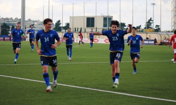 Formacioni zyrtar i Kosovës kundër Spanjës