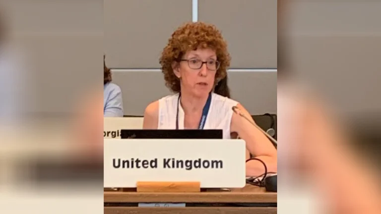 Zyrtarja britanike në OSBE: Sulmet ajrore të NATO’s s’ishin kundër popullit serb, por për të ndalur krimet e Millosheviqit në Kosovë