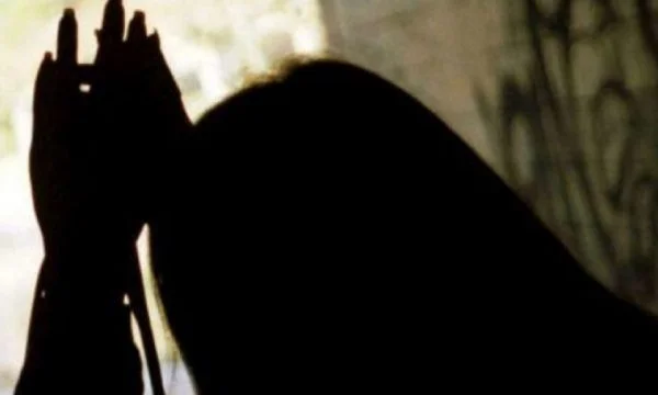 Dyshohet se dhunuan një 14-vjeçare, caktohet masa e paraburgimit për dy të dyshuarit në Prizren