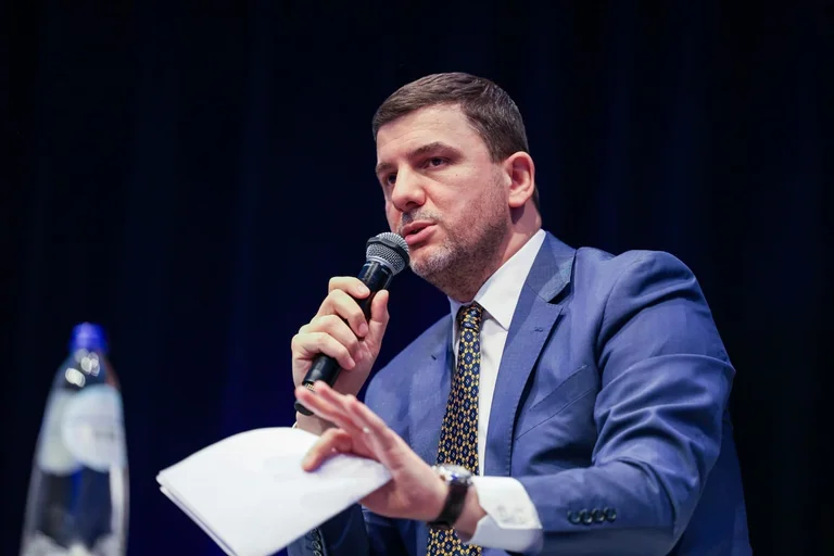 Krasniqi: Kosova e anëtarësuar në BE do të mbyllte derën për ideologjitë dhe ndikimet e tjera në vendet e rajonit