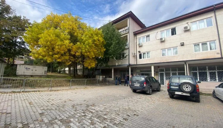 Një muaj paraburgim ndaj të dyshuarit se përfitoi rreth dy milionë euro përmes mashtrimit