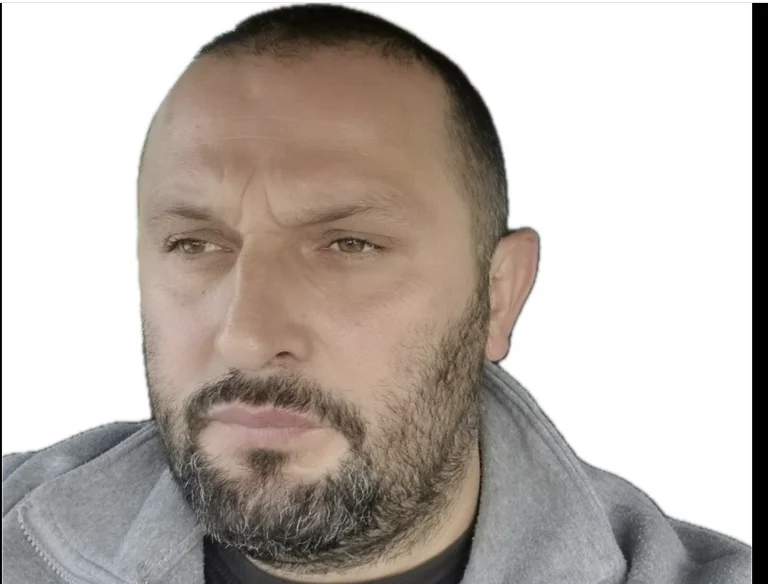 Nëse e shihni këtë person urgjent lajmërojeni policinë