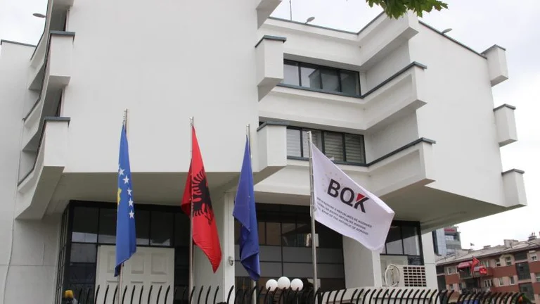 BQK ka “të drejtë diskrecionale” për licencimin e bankave