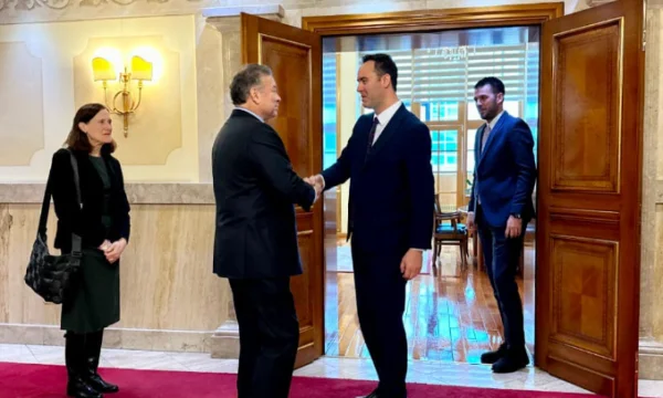 Konjufca kritik ndaj SHBA-ve: Escobari si Grenelli, nuk kam parë ndonjë dallim