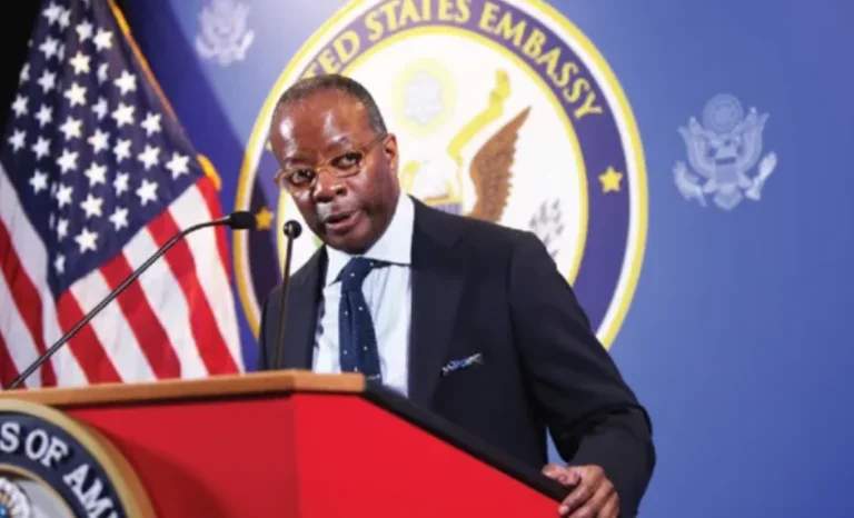 Zyrtari amerikan vjen në Kosovë, do të takohet veç me Presidenten Osmani