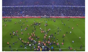 Zwölf Trabzonspor-Fans verhaftet wegen Unruhen nach dem Fenerbahcen Spiel