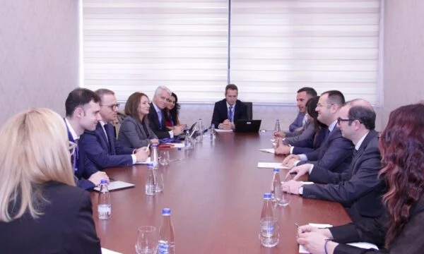 BQK Governor Meets IFC and BB Experts Team, Talk About Digital Financial Services