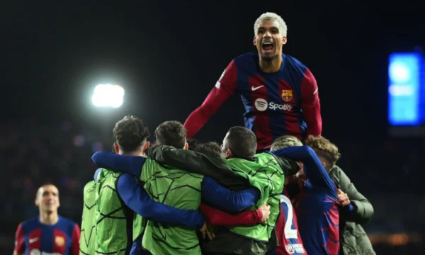 Le but de Canton est suffisant, Barcelone élimine Naples