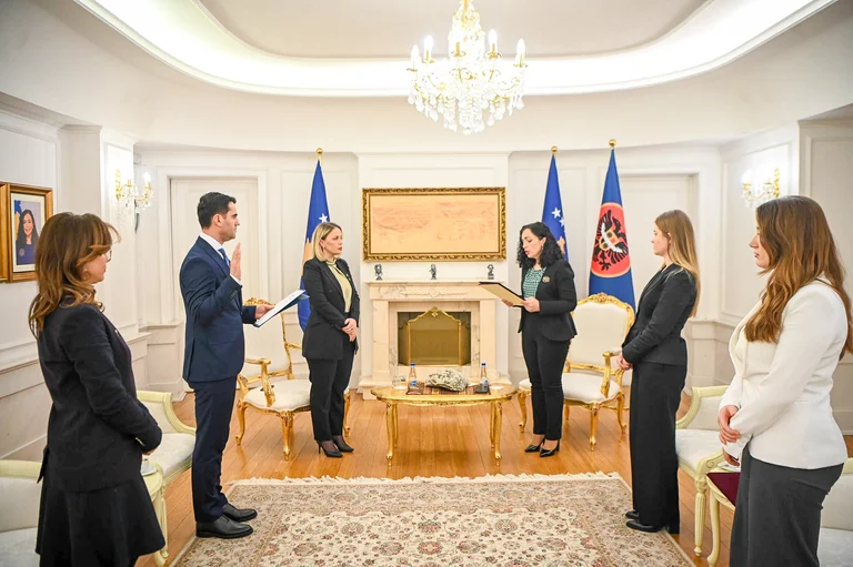 Verfassungsgerichtsrichter Vows Bytyqi