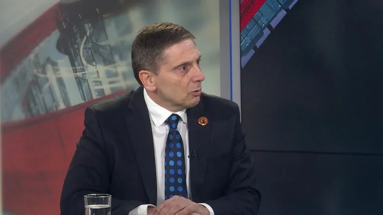 Reagon Sanduloviq pas takimit Gjuriq- Radojiçiqi: Ka një pyetje për Lajçakun, Borellin e Escobarin
