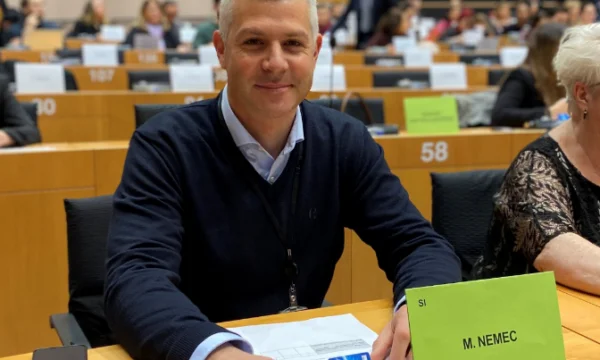 EP-Berichterstatter zeigt, wann es eine Visaabschiebung für Kosovo Serben mit Pässen geben wird “kordinacija”
