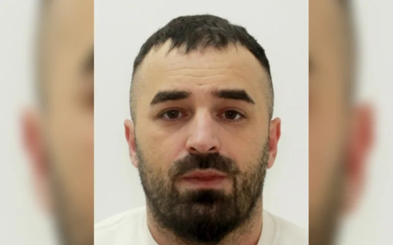 Die Polizei sucht die Hilfe der Bürger bei der Verhaftung von Flüchtigen