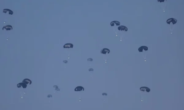 U.S. Army Throws Relief to Air Gas
