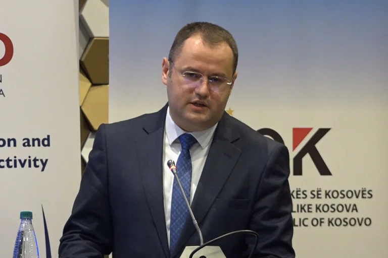 Guvernatori i BQK-së: Në Bruksel diskutuam për modalitetet e financimit nga Serbia