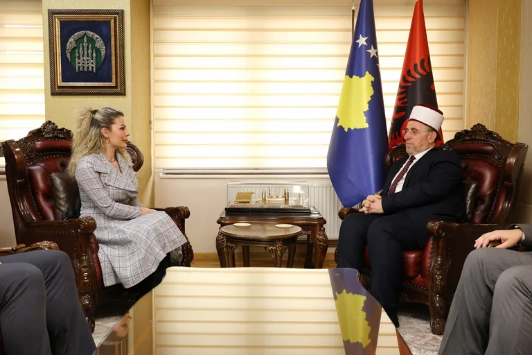 L'ancienne délégation demande l'arrestation de Duda Balje après avoir rencontré Mufti Ternava : Il y a un pays ici ?