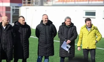 Balkan leugnen Berichte gibt es Treffen zwischen Club-Führern mit Ilir Day