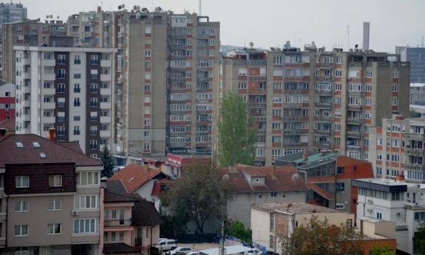 Gjashtë banesa për gjashtë muaj – shitjet ranë edhe këtë vit