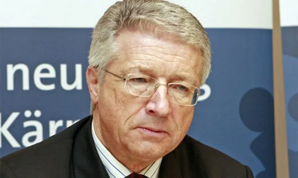 Petritsch: Il n'y aurait rien de plus dramatique qu'un conflit au Kosovo ou dans les Balkans, cela devrait être évité à tout prix