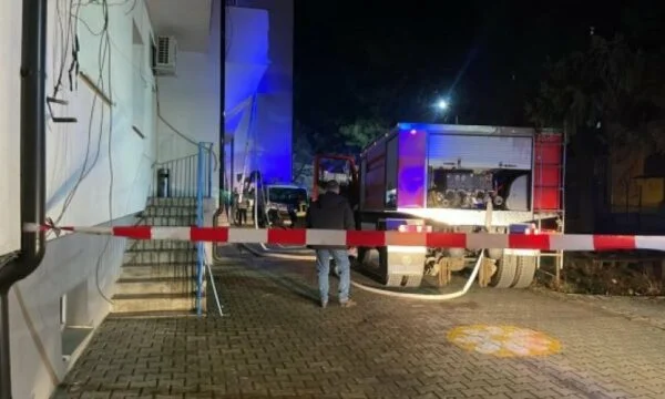57 Anziani tornano a casa Pristina di non abitanti