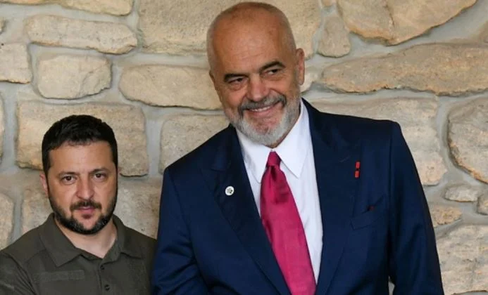 Zelensky a Tirana il 28-29 febbraio, Rama: L'Albania sta fianco a fianco con Ucraina