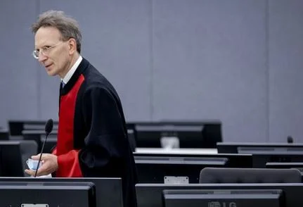 Julius von Bone, défenseur en chef de Salih Mustafa