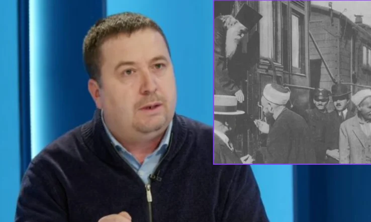 Latif publie une photo de 1924, Hoxha embrasse la tête pop serbe Dimitrije