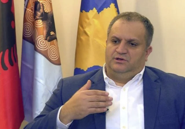 Ahmeti critique le gouvernement Kurti : Il a créé des thèmes. L'association sera de compétence exécutive.