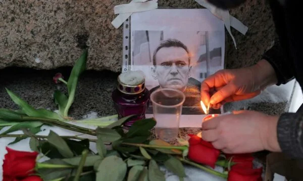 Homashe für Alexei Navajo in Pristina