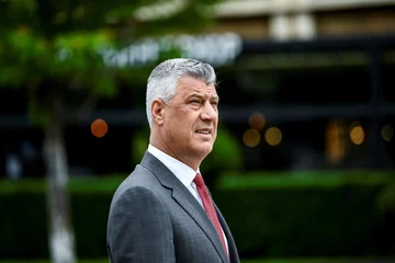 Qui devait déclarer l'indépendance du Kosovo?
