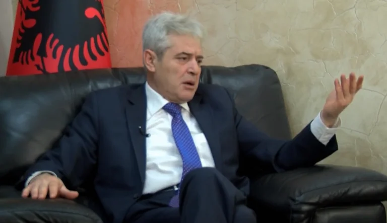 Ali Ahmeti tregon se në çfarë cilësie është ftuar nga Specialja në Hagë