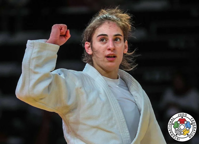 Nora Gjakova e mrekullueshme, fiton sërish dhe kualifikohet në çerekfinale të Botërorit