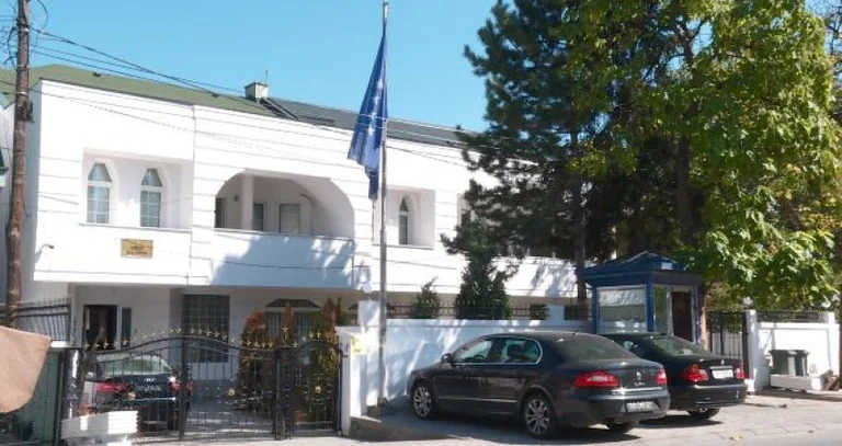 Ratkoceri: Si asnjëherë më parë u bojkotua shënimi i përvjetshëm i Pavarësisë organizuar nga Ambasada e Kosovës në Maqedoni