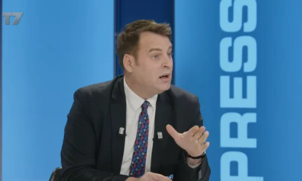 O’Brien i bëri vërejtje serioze Kurtit, Muja “na qetëson pak” – garanton se partneriteti me Amerikën është i sigurt