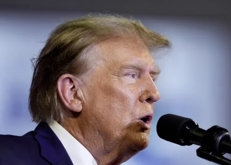 Trump i kërkon Gjykatës Supreme të ndërhyjë në çështjen e imunitetit