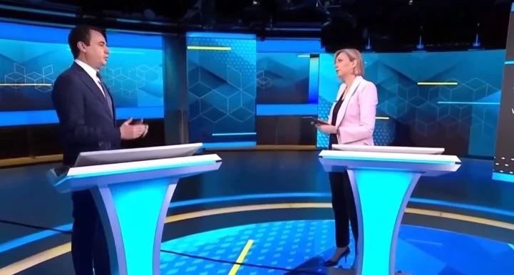 Gazetarja e Bloomberg e zë ngushtë Kurtin: Si do t’i zëvendësoni fondet që s’po iu vijnë për shkak të sanksioneve?