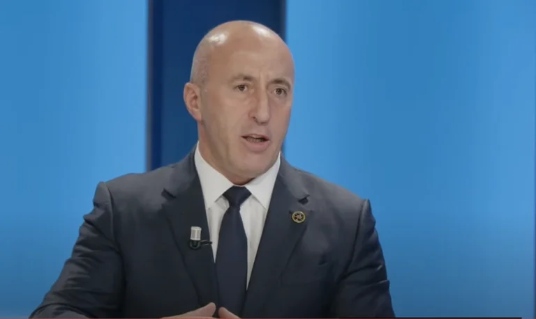 Haradinaj thirrje Qeverisë: Mos u lazdroni – leni syretat e kryeni punë sepse ju ka humb kredibiliteti