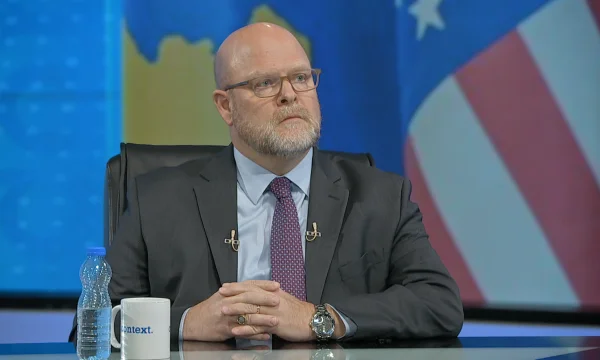 Jeff Hovenier: Asociacioni urgjencë, Kosova ka përgjegjësi ta themelojë