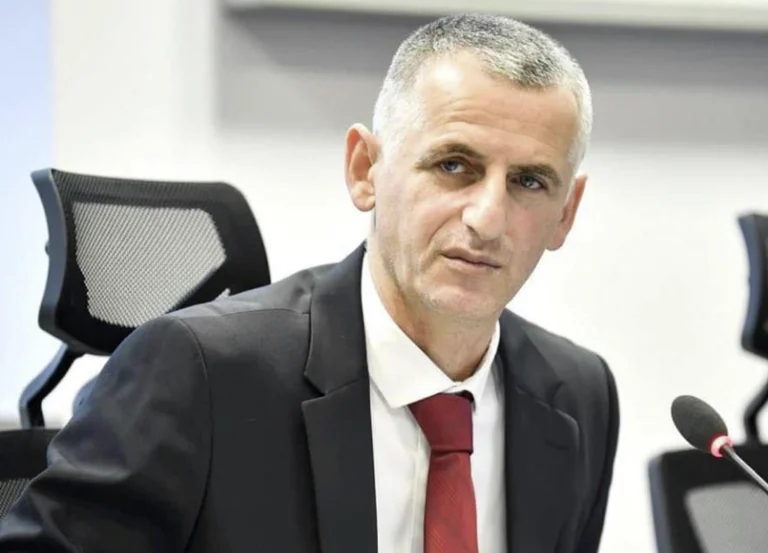Durmishi për dënimin e Lekajt: S’bëhet fjalë për 53, por për 97 milionë euro