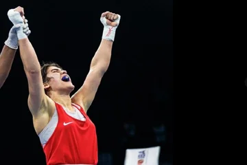 Kosovo ist im <x0 Boxenturnier mit Sadik und drei anderen Boxen vertreten Stream”