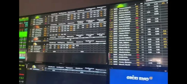 Police raid an illegal sports bet in Zvecan BAR acquire TVs, monitors and dinars