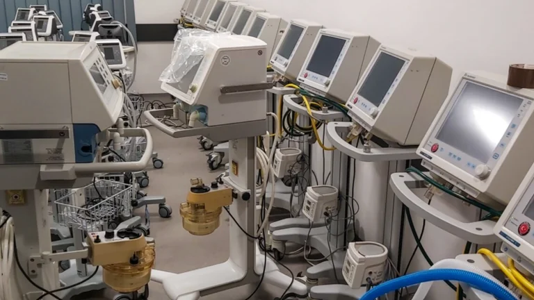 Dozens of useless devices cover dust at University Clinical Center