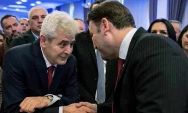 Bujar Osmani kurz vor der Wahl des albanischen Premierministers an RMV: Geschichte von Ali Ahmeti's Hand geschrieben