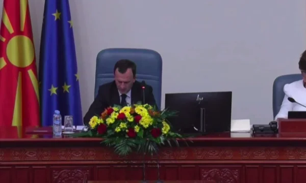 Début de la session de l'Assemblée de la Macédoine du Nord pour le vote du gouvernement de Talat Xhaferi