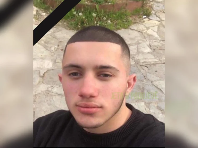 Dimanche à Podujevo, marche pour 18 ans tués