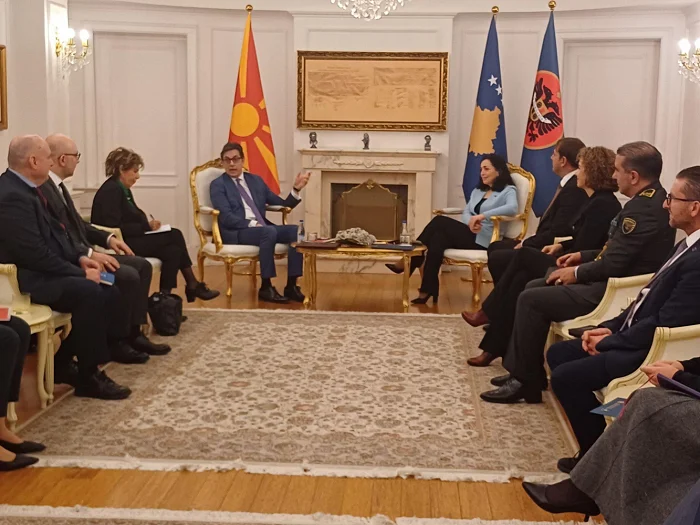 Osmani trifft sich mit dem nordmazedonien Präsidenten Stevo Pendarovski