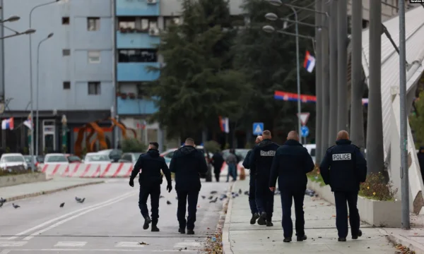 La polizia del Kosovo interviene in due case del nord, confiscato 59 veicoli per la produzione di criptovalut